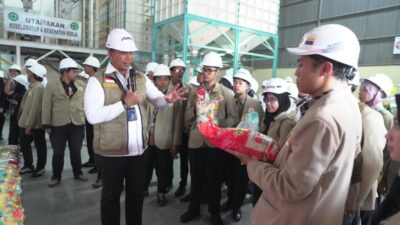 Membedah Tata Kelola Beras Negara, Bulog Buka Gudang Sunter untuk Mahasiswa UGM