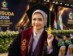 Raih Predikat Cumlaude, Kemilau Mutiara Harky Ukir Prestasi di Wisuda UINSSC 2026