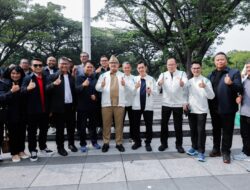 Kontingen Kota Bandung Lepas Menuju Porprov Jabar 2026, Wali Kota Farhan Serukan Mental Juara dalam Koridor Integritas